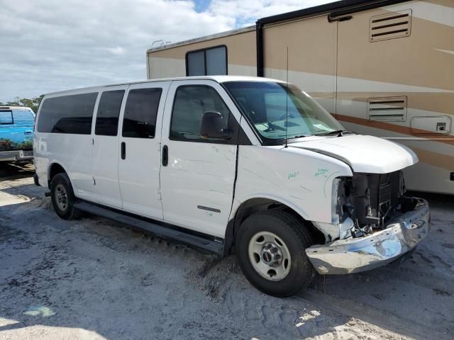 2004 GMC Savana G3500