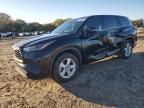 2022 Toyota Highlander L