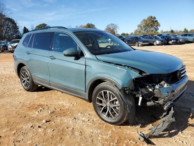 2019 Volkswagen Tiguan SE