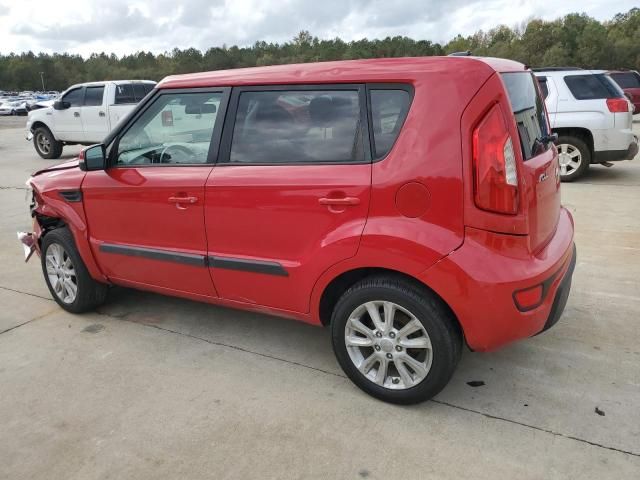 2013 KIA Soul +