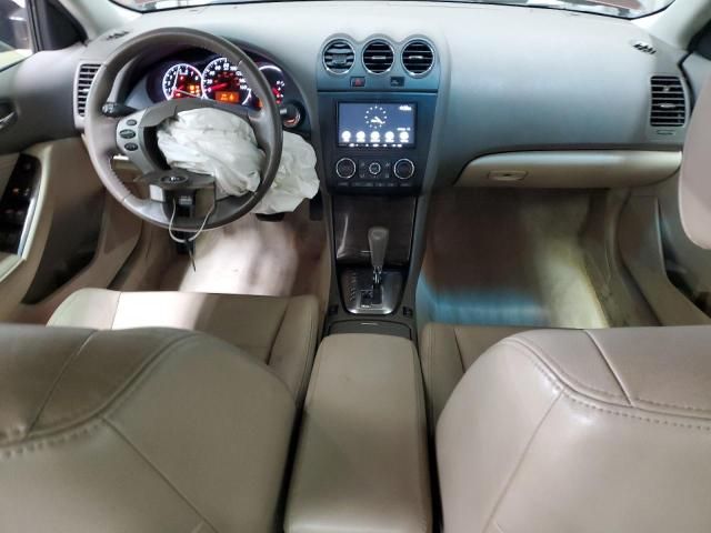 2011 Nissan Altima Base