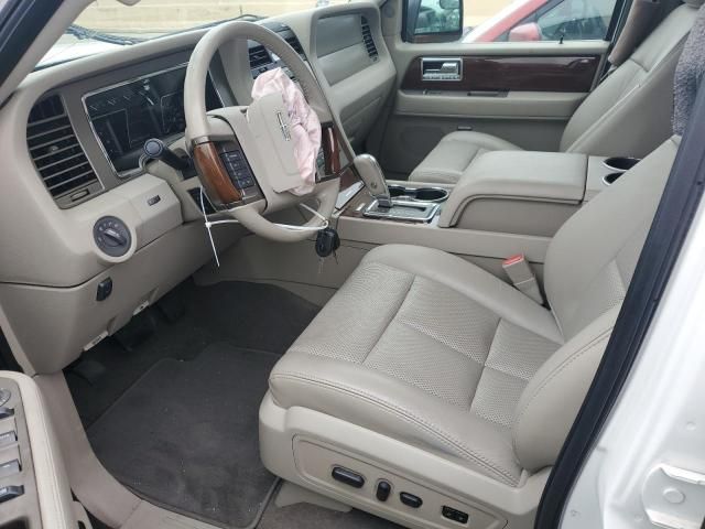 2013 Lincoln Navigator L