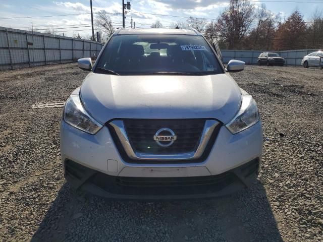 2019 Nissan Kicks S