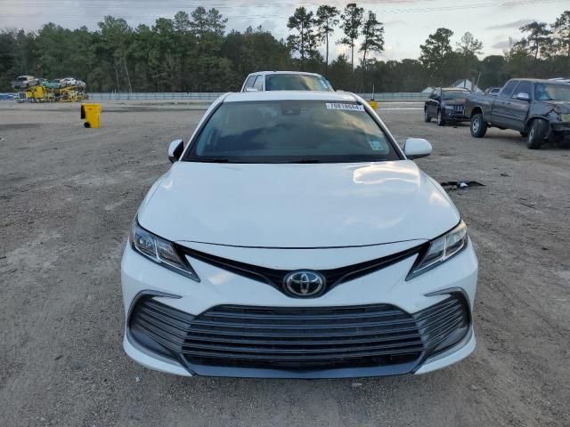 2022 Toyota Camry LE