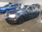 2005 Volkswagen New Jetta 2.5L Option Package 2