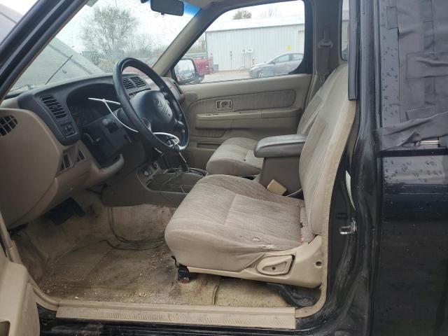 2000 Nissan Frontier King Cab XE