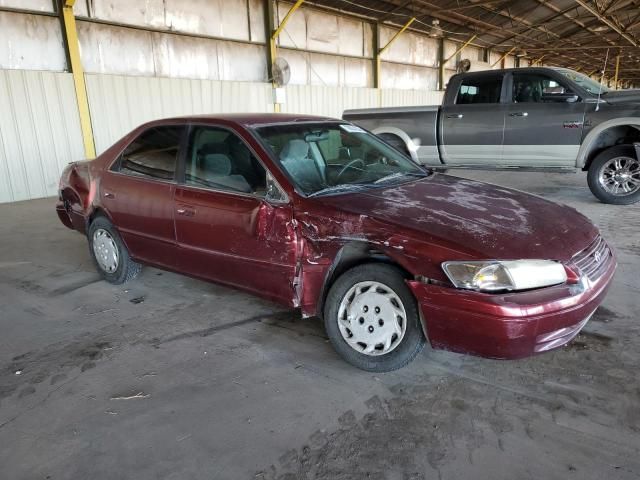 1999 Toyota Camry LE