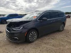 Chrysler Vehiculos salvage en venta: 2021 Chrysler Pacifica Hybrid Touring L