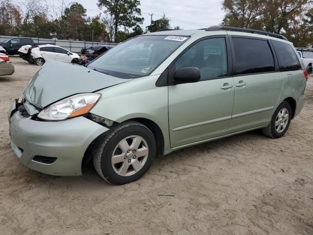 2008 Toyota Sienna CE