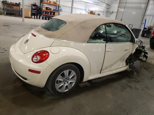 2009 Volkswagen New Beetle S