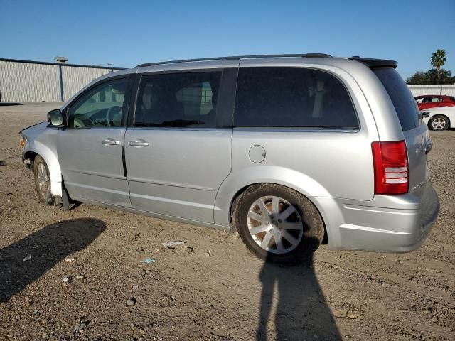 2008 Chrysler Town & Country Touring