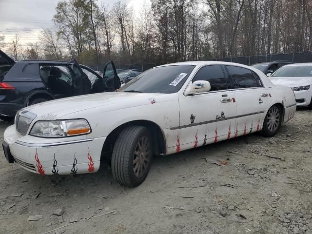 2007 Lincoln Town Car Signature