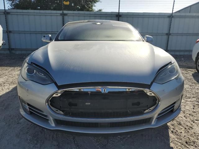 2014 Tesla Model S