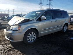 Salvage cars for sale from Copart Elgin, IL: 2014 Chrysler Town & Country Touring