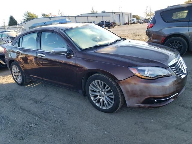 2013 Chrysler 200 Limited