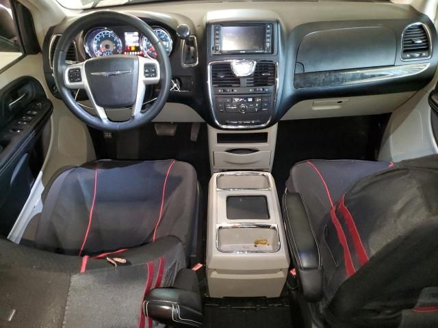 2015 Chrysler Town & Country Touring