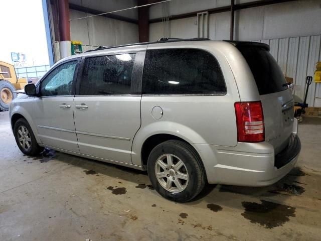 2010 Chrysler Town & Country Touring