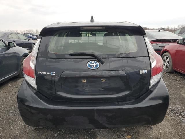 2016 Toyota Prius C