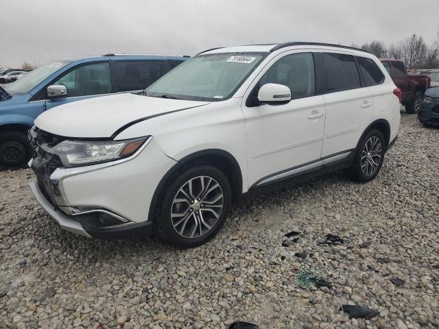 2016 Mitsubishi Outlander SE