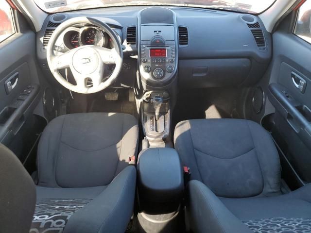 2010 KIA Soul +