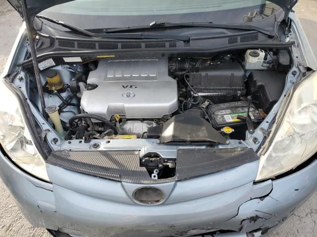 2010 Toyota Sienna CE