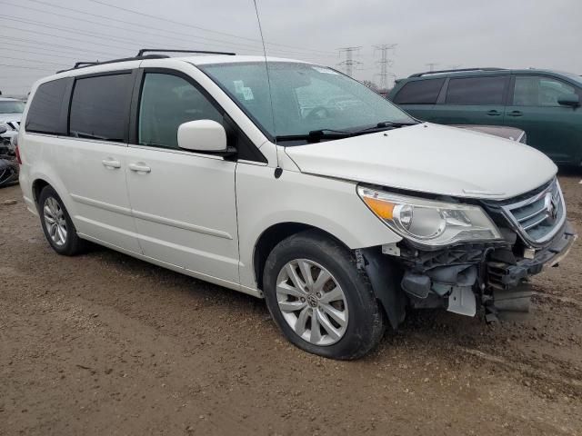 2012 Volkswagen Routan SE