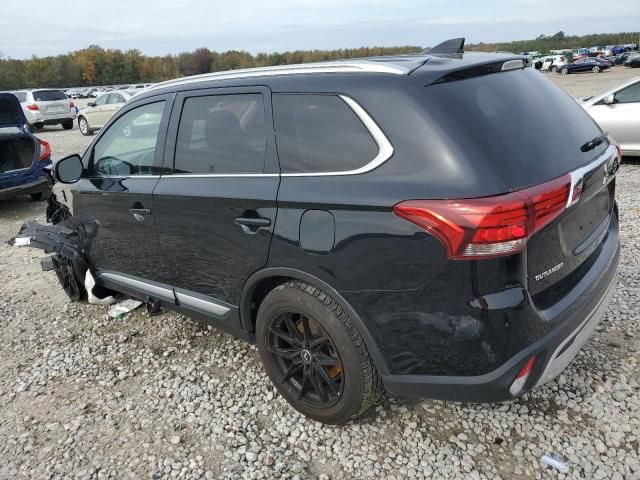 2020 Mitsubishi Outlander SE