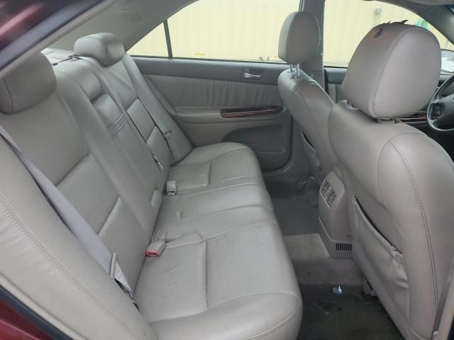 2004 Toyota Camry LE