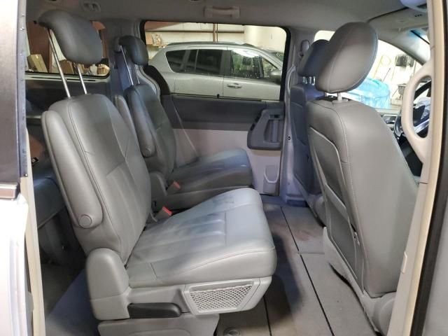 2008 Chrysler Town & Country Touring