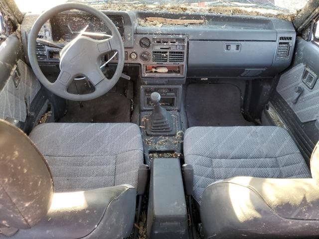 1993 Mazda B2200 Cab Plus