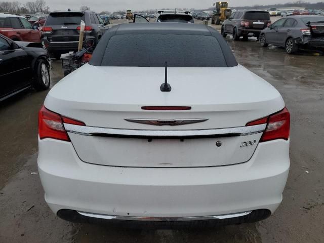 2012 Chrysler 200 Touring