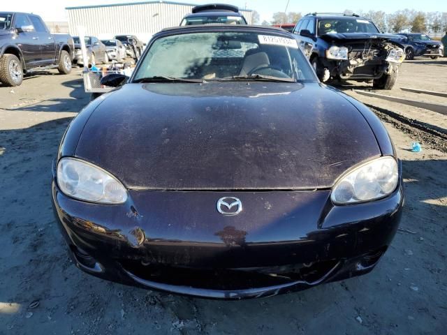 2004 Mazda MX-5 Miata Base