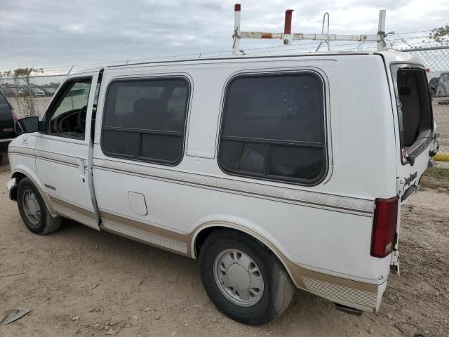 2000 GMC Safari XT