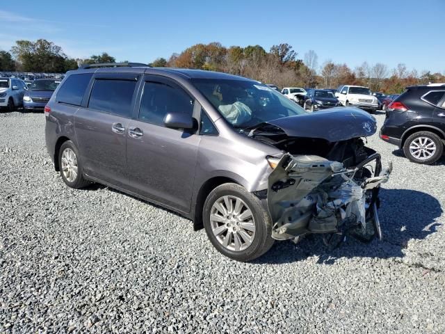 2011 Toyota Sienna XLE