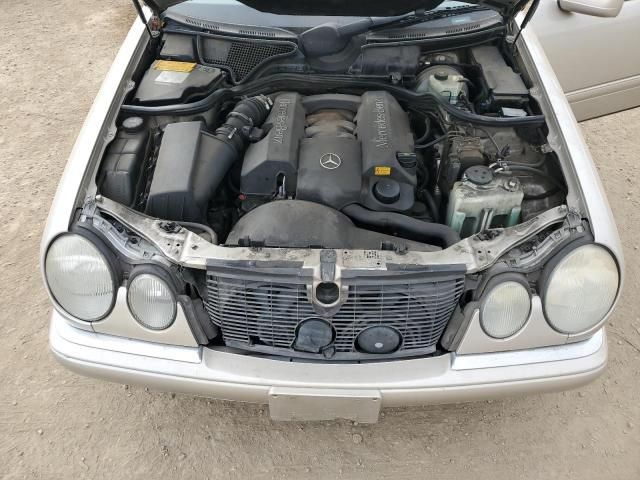 1998 Mercedes-Benz E 320