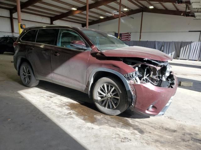 2019 Toyota Highlander SE