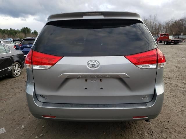 2011 Toyota Sienna LE