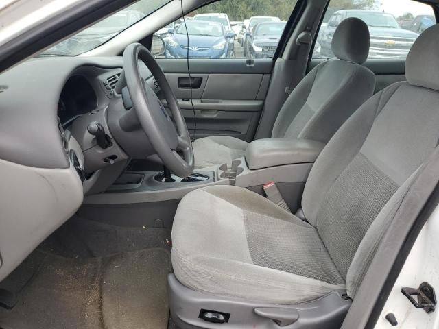 2004 Ford Taurus SE