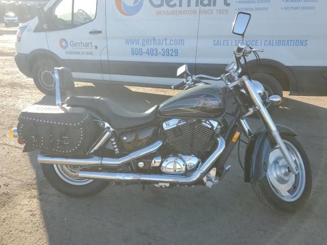 2001 Honda VT1100 C2