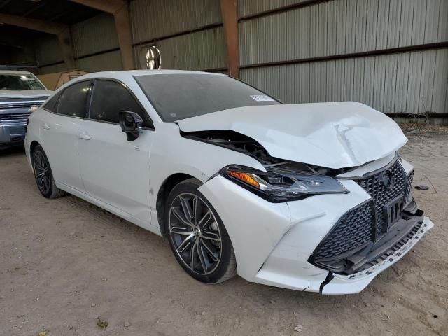 2019 Toyota Avalon XLE