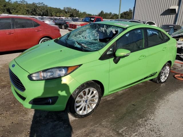 2014 Ford Fiesta SE