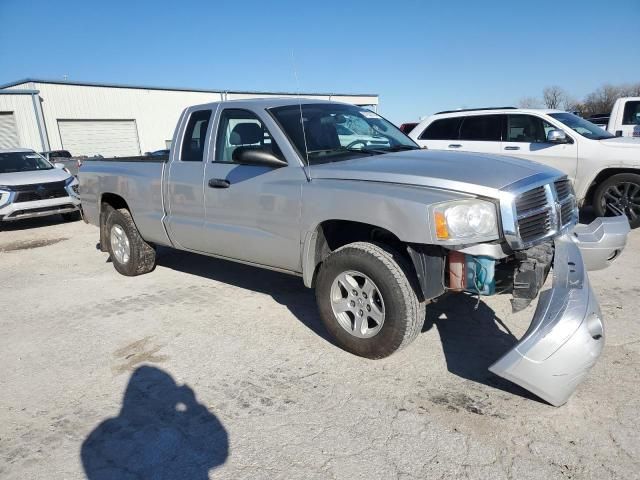 2006 Dodge Dakota SLT