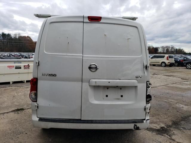 2019 Nissan NV200 2.5S