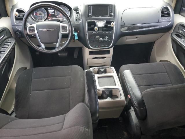 2011 Chrysler Town & Country Touring