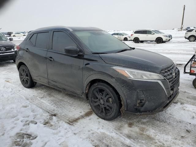 2022 Nissan Kicks SV