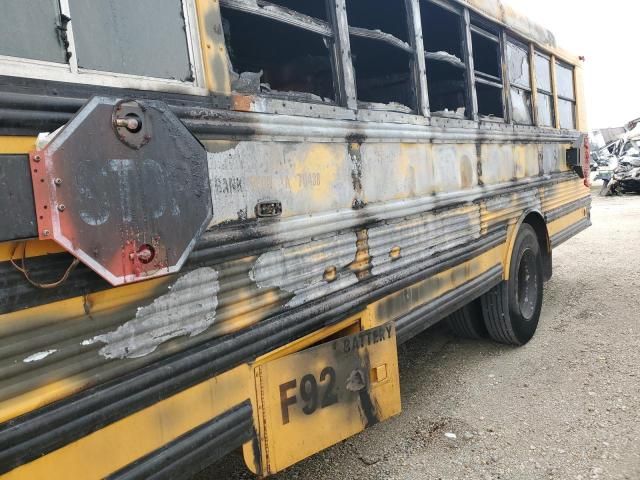 2000 Thomas School Bus