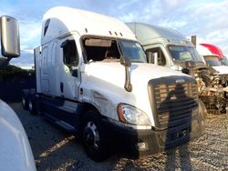 Run And Drives Trucks for sale at auction: 2016 Freightliner Cascadia 125