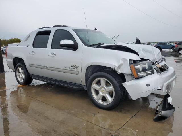 2013 Chevrolet Avalanche LT