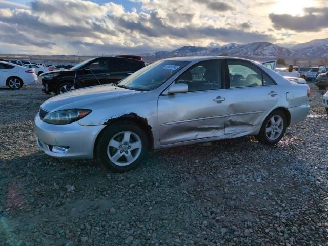 2005 Toyota Camry LE