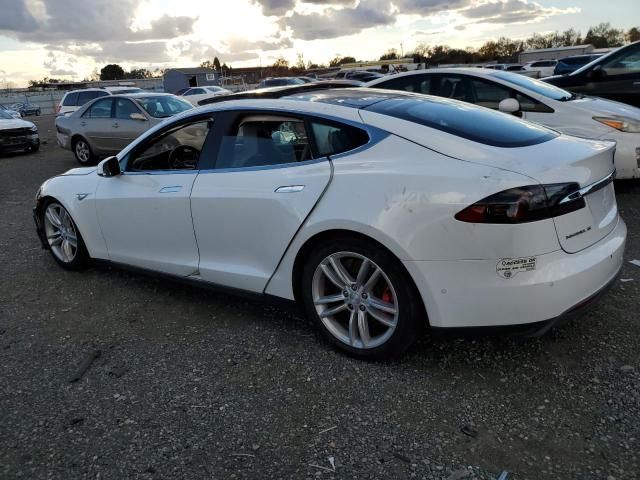 2015 Tesla Model S